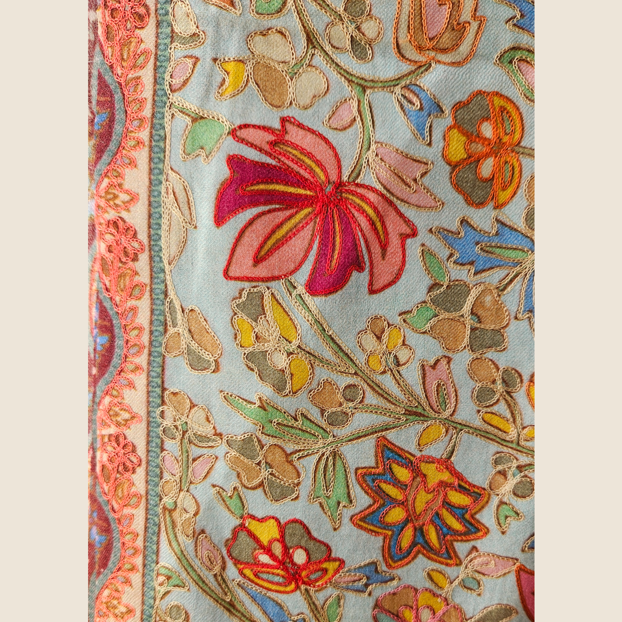 Schal aus Kaschmir, pink mit Blumen